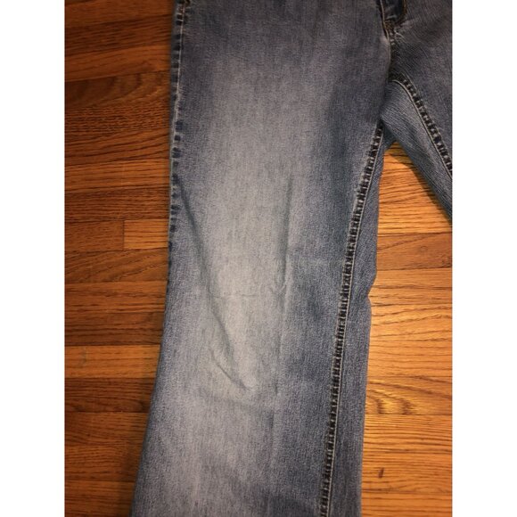 Angels Women's Embellished Butterfly Embroidery Baggy Jeans Faded Size 18 - Picture 9 of 16